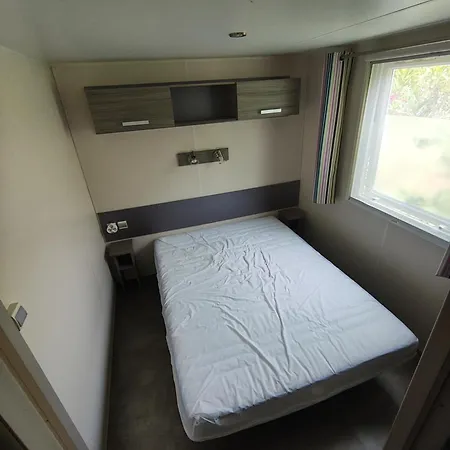 Mobil-home Bord De Κάμπινγκ Ιέρ